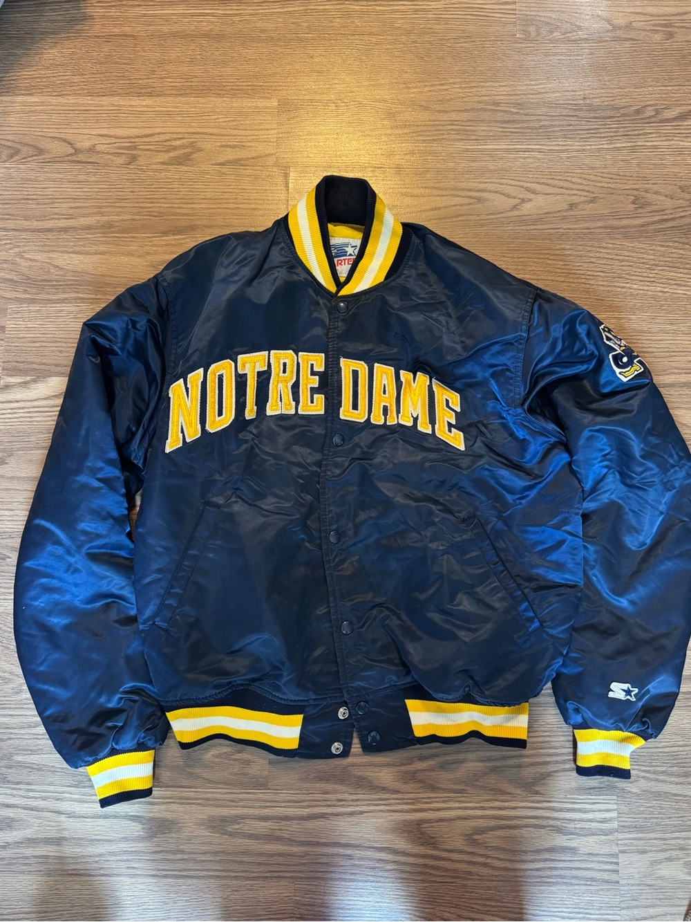 Vintage Notre Dame Men's 1980s Fighting Irish Jacket